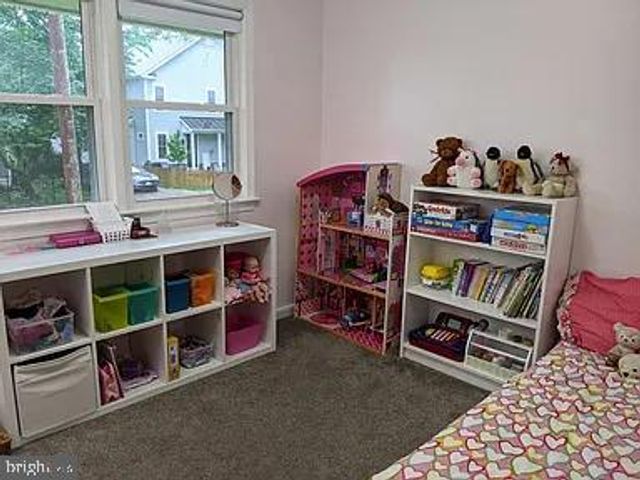 711 N KENSINGTON ST, Arlington, VA 22205