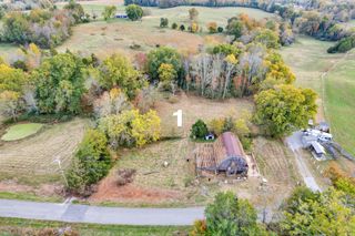 4200 Will Thompson Rd, Walling, TN 38587