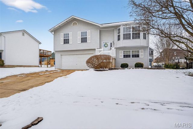 654 Glenshee Drive, Wentzville, MO 63385