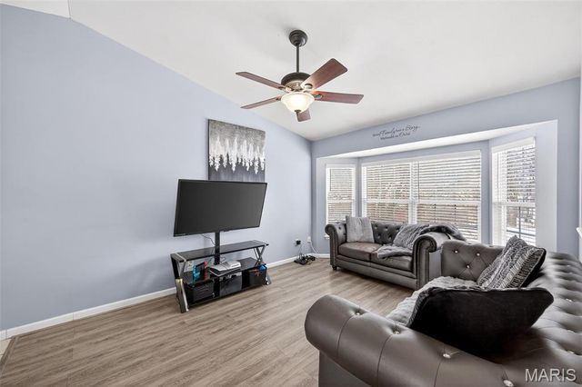 654 Glenshee Drive, Wentzville, MO 63385