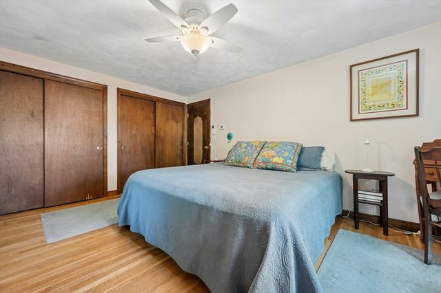 38 Albemarle Ave, Lexington, MA 02420