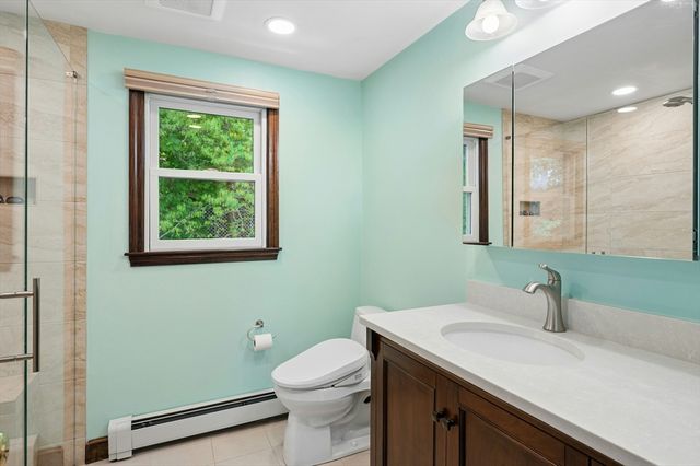 38 Albemarle Ave, Lexington, MA 02420