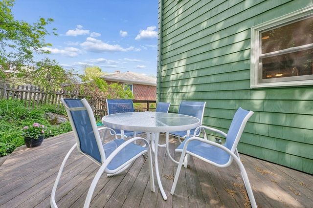 38 Albemarle Ave, Lexington, MA 02420