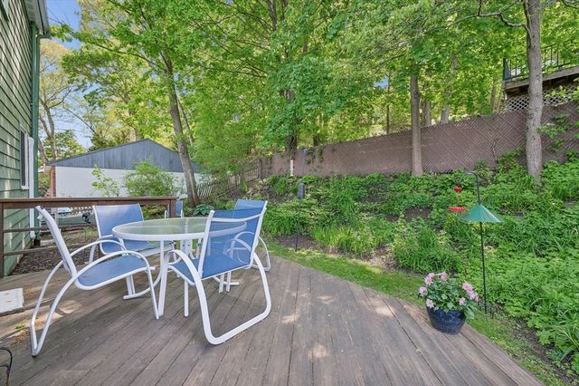 38 Albemarle Ave, Lexington, MA 02420