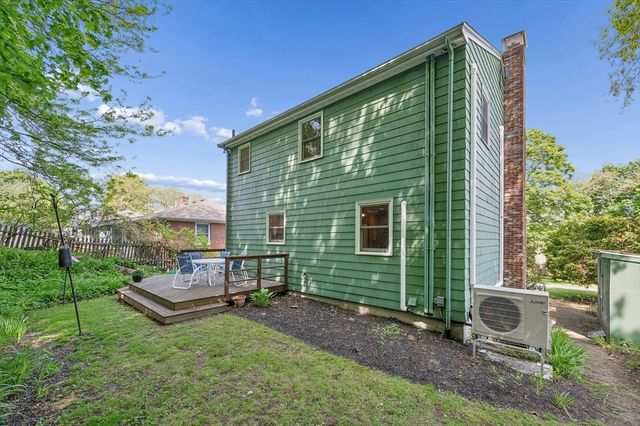 38 Albemarle Ave, Lexington, MA 02420