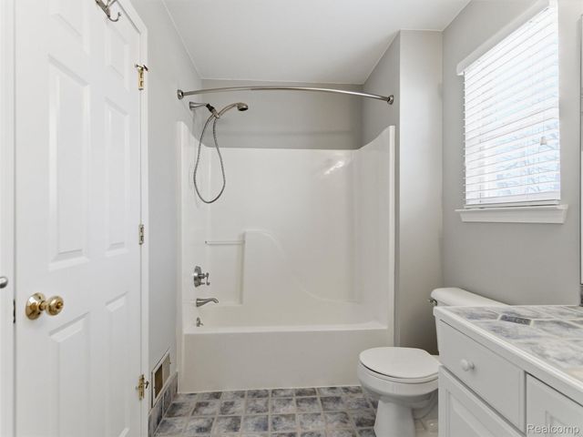 6573 Summit Ridge Court, Independence Charter Township, MI 48346