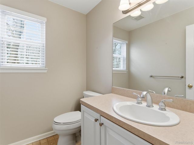 6573 Summit Ridge Court, Independence Charter Township, MI 48346