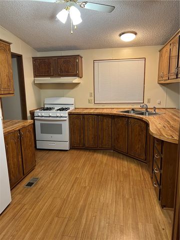 1064 Holly Street, Bullhead City, AZ 86442