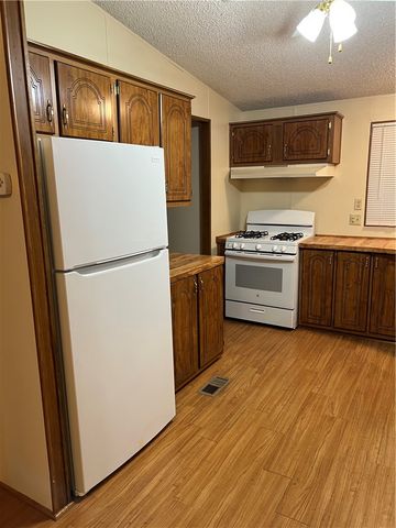 1064 Holly Street, Bullhead City, AZ 86442