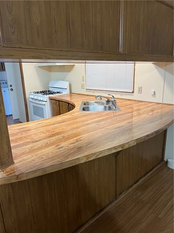 1064 Holly Street, Bullhead City, AZ 86442