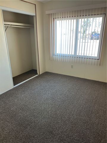 1064 Holly Street, Bullhead City, AZ 86442