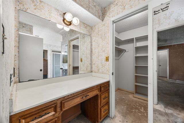 2539 Quail Glen Road, Carrollton, TX 75006