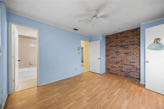 2539 Quail Glen Road, Carrollton, TX 75006
