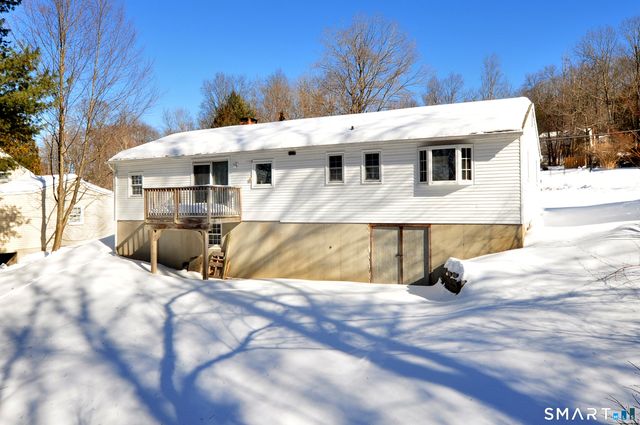 95 Colony Drive, Winchester, CT 06098