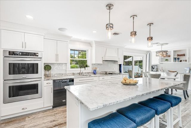 9 Algonquin Road, Danvers, MA 01923