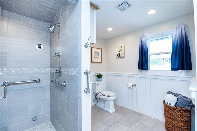 9 Algonquin Road, Danvers, MA 01923