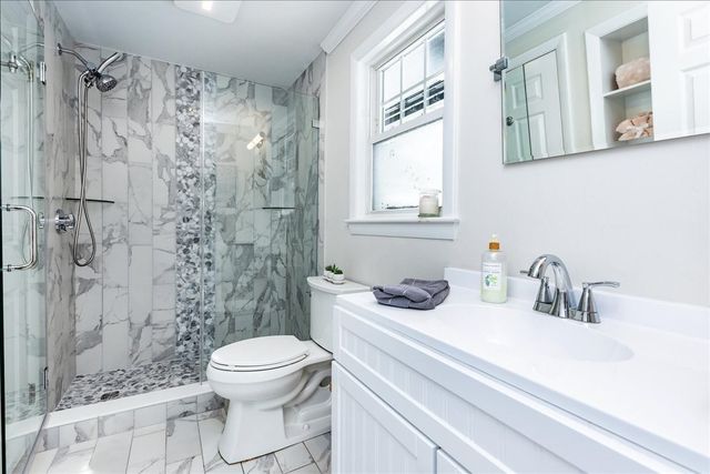9 Algonquin Road, Danvers, MA 01923