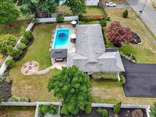 9 Algonquin Road, Danvers, MA 01923