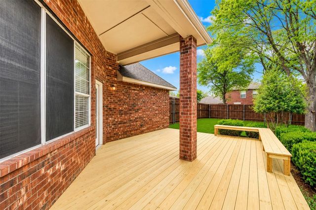 5106 Petersburg Drive, Rowlett, TX 75088