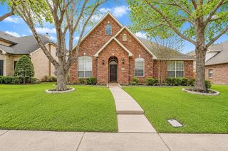 5106 Petersburg Drive, Rowlett, TX 75088