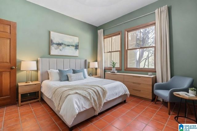 4500 OLD BROOK TRAIL, Vestavia Hills, AL 35243