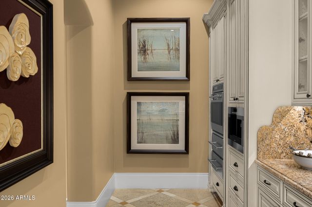 7170 N 69TH Place, Paradise Valley, AZ 85253