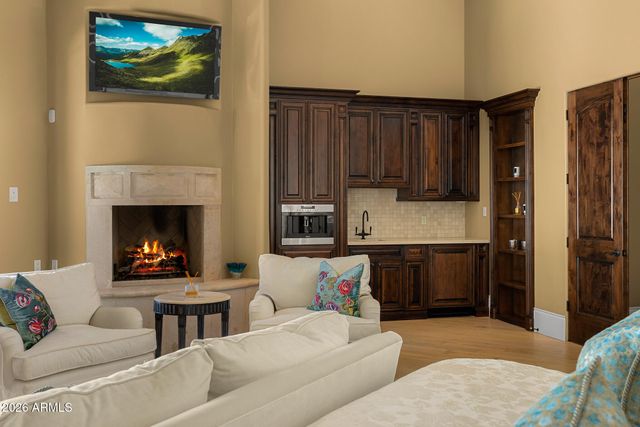 7170 N 69TH Place, Paradise Valley, AZ 85253