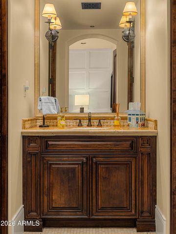 7170 N 69TH Place, Paradise Valley, AZ 85253