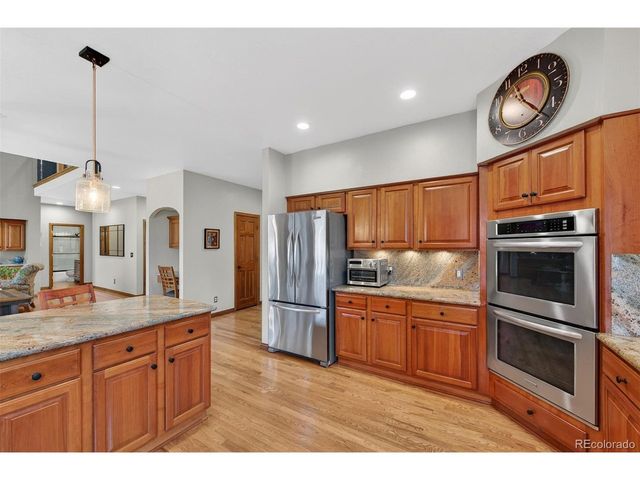 33 Lark Bunting Ln, Littleton, CO 80127