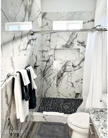 4626 N 75TH Street, Scottsdale, AZ 85251