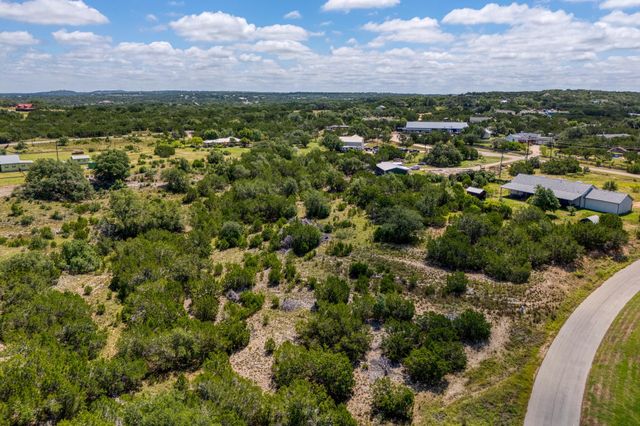 348 Vail River RD, Dripping Springs, TX 78620