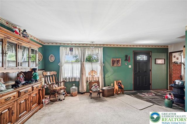 45 Barrel Run Road, Milford Twp, PA 18951