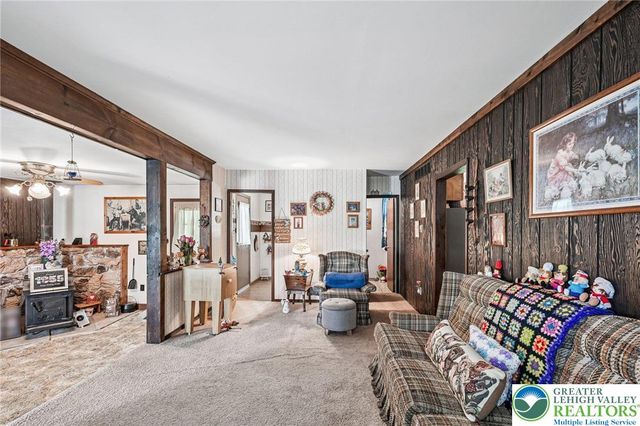 45 Barrel Run Road, Milford Twp, PA 18951
