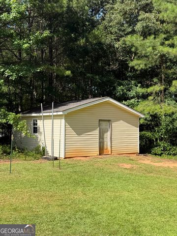 184 Lee Thompson Road, Moreland, GA 30259