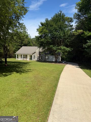 184 Lee Thompson Road, Moreland, GA 30259