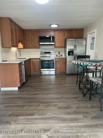 1010 Wren Circle, Barefoot Bay, FL 32976