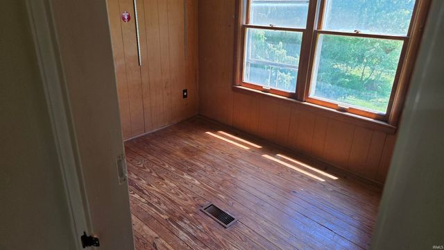 104 S Johnson Avenue, Bloomington, IN 47404
