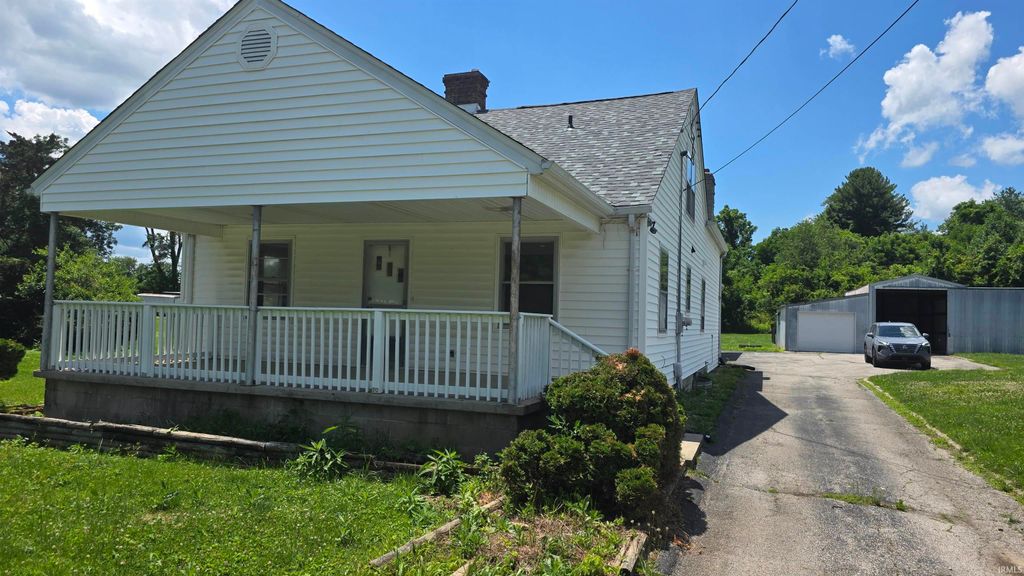104 S Johnson Avenue, Bloomington, IN 47404