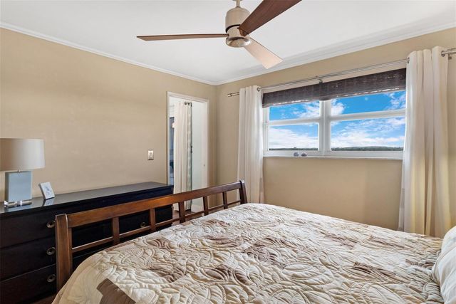 1160 Hillsboro Mile 903, Hillsboro Beach, FL 33062