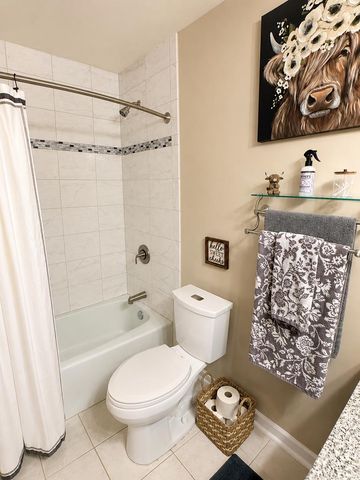 304 Earl Dr, Kerrville, TX 78028