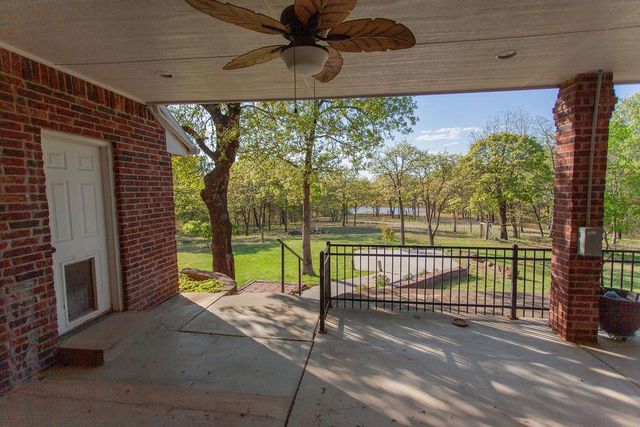 14901 NW Sharon Springs Drive, Jones, OK 73049