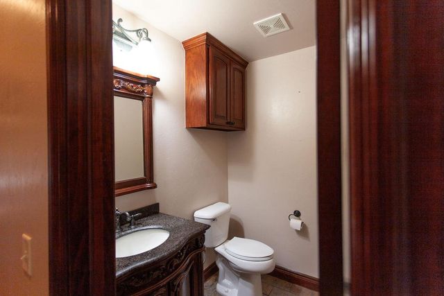 14901 NW Sharon Springs Drive, Jones, OK 73049