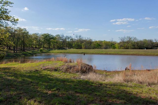 14901 NW Sharon Springs Drive, Jones, OK 73049
