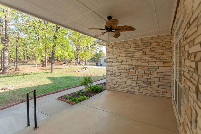 14901 NW Sharon Springs Drive, Jones, OK 73049