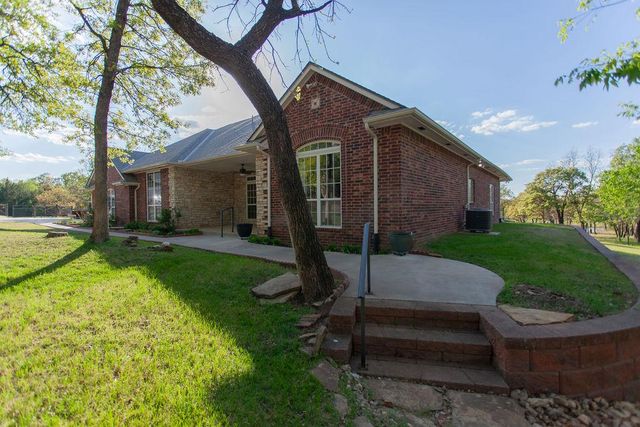 14901 NW Sharon Springs Drive, Jones, OK 73049