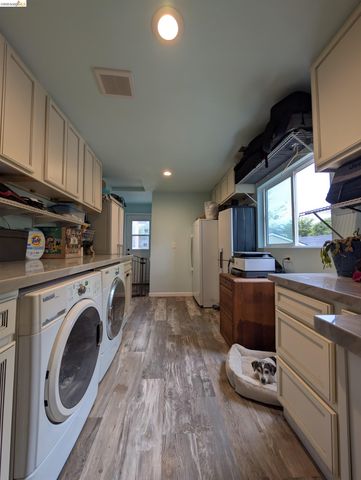 27422 MANON, Hayward, CA 94544