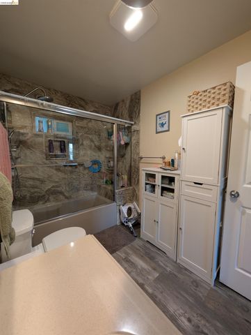 27422 MANON, Hayward, CA 94544