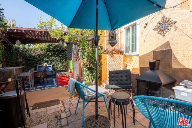 2045 Claudina Avenue, Los Angeles, CA 90016