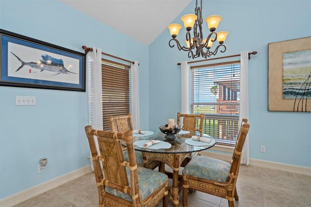 946 Raymond, Port Bolivar, TX 77650