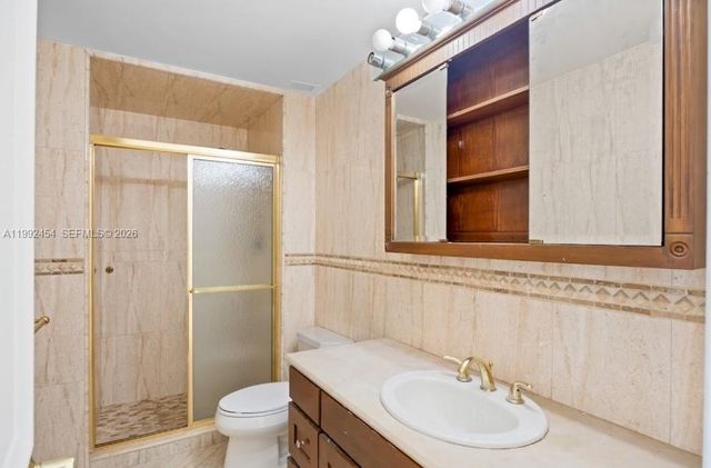 5055 Collins Ave 2K, Miami Beach, FL 33140